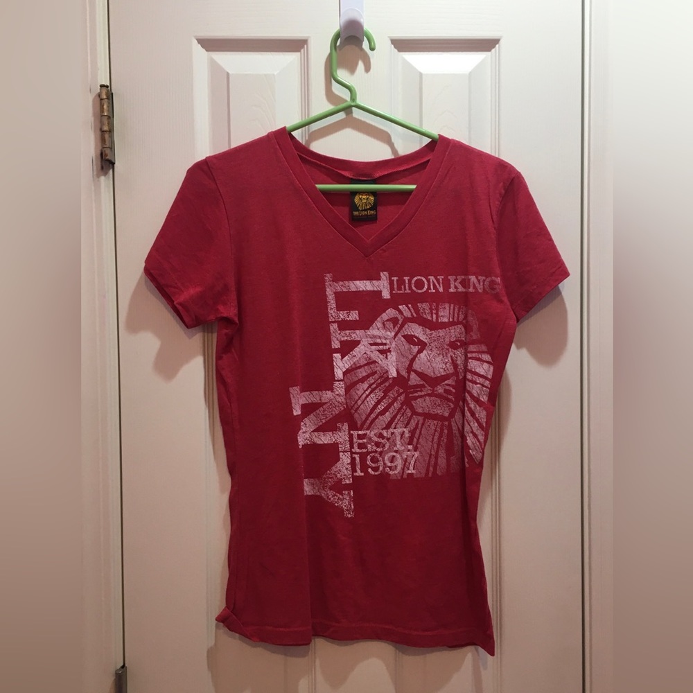 Disney The Lion King Musical T-Shirt (Women’s Large)